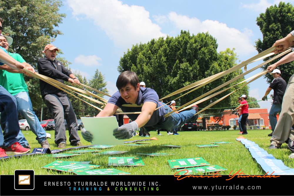 Talleres de Team Building para equipos de alto rendimiento en LATAM