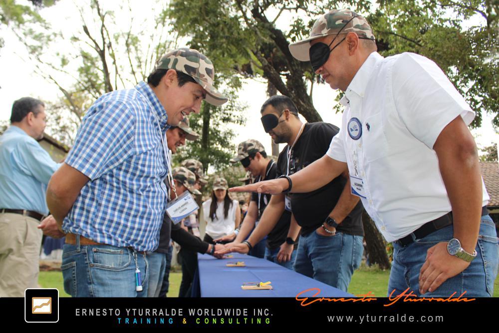 Team Building Max LATAM | Talleres de Cuerdas | Team Building Empresarial
