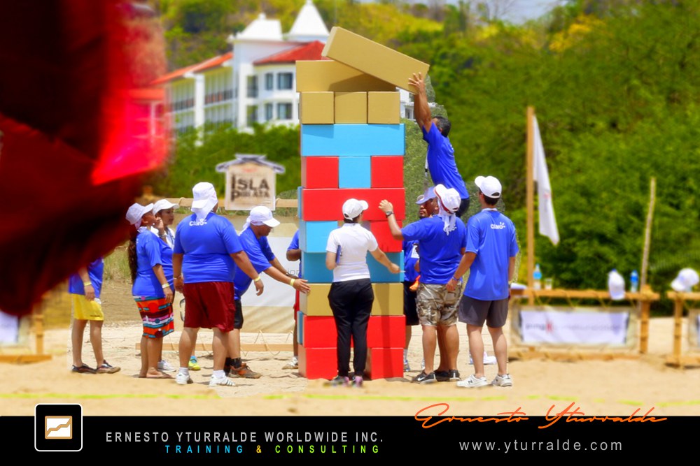 Team Building Max LATAM | Talleres de Cuerdas | Dinámicas de Grupos y Actividades para Team Building Empresarial